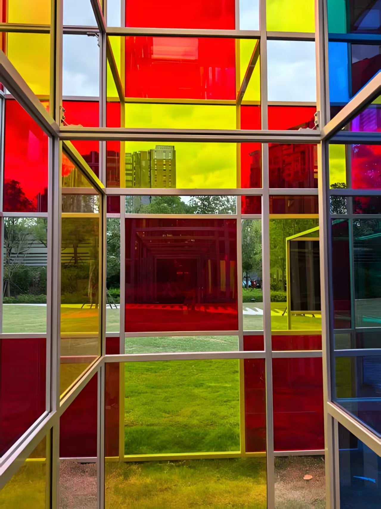 glass curtain wall