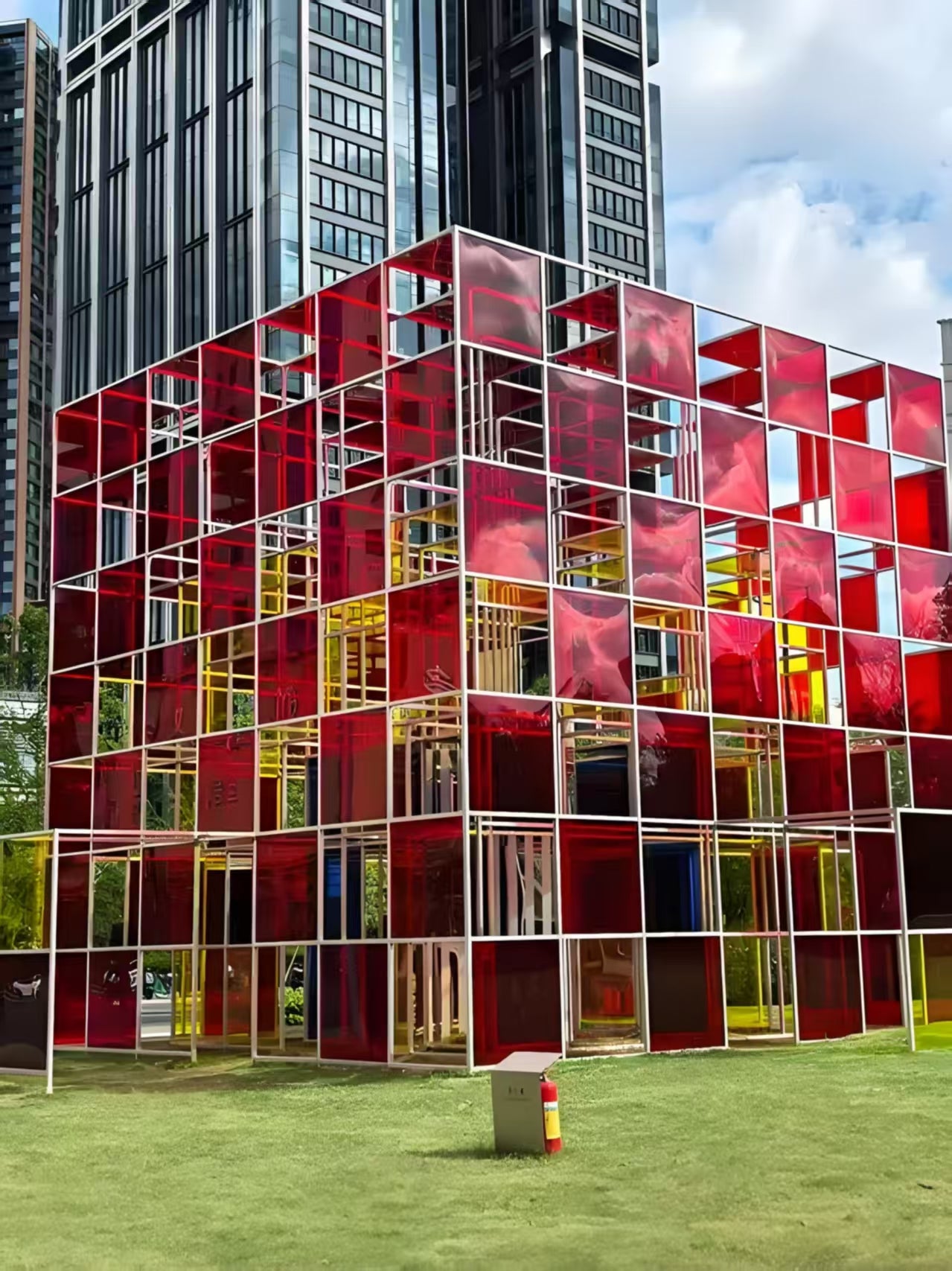 glass curtain wall