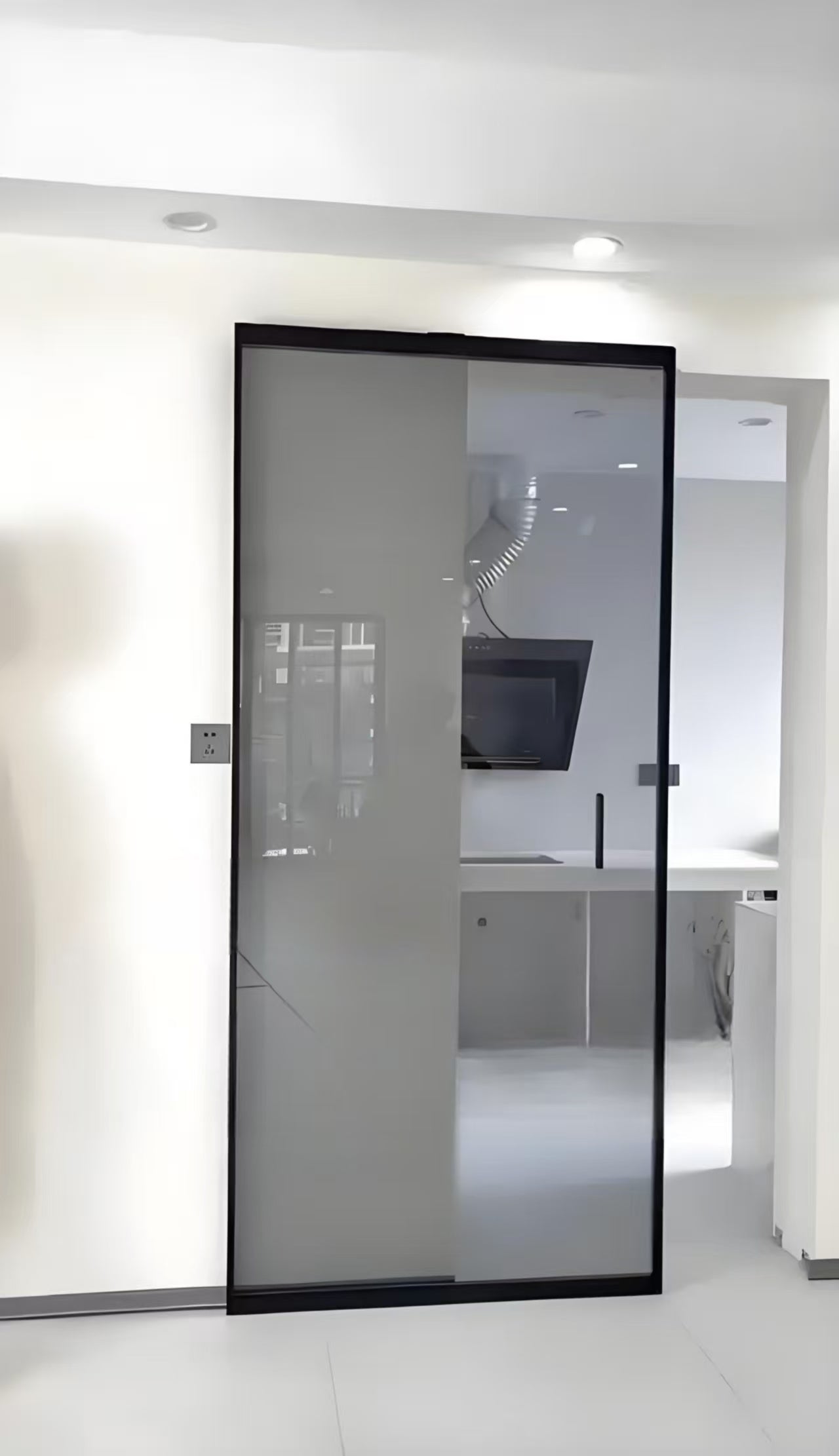 Trackless Ghost Door