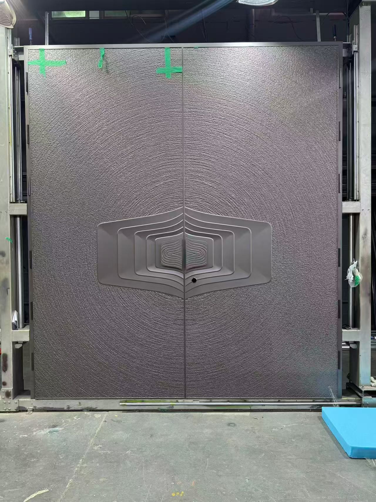 Cast aluminum entrance door