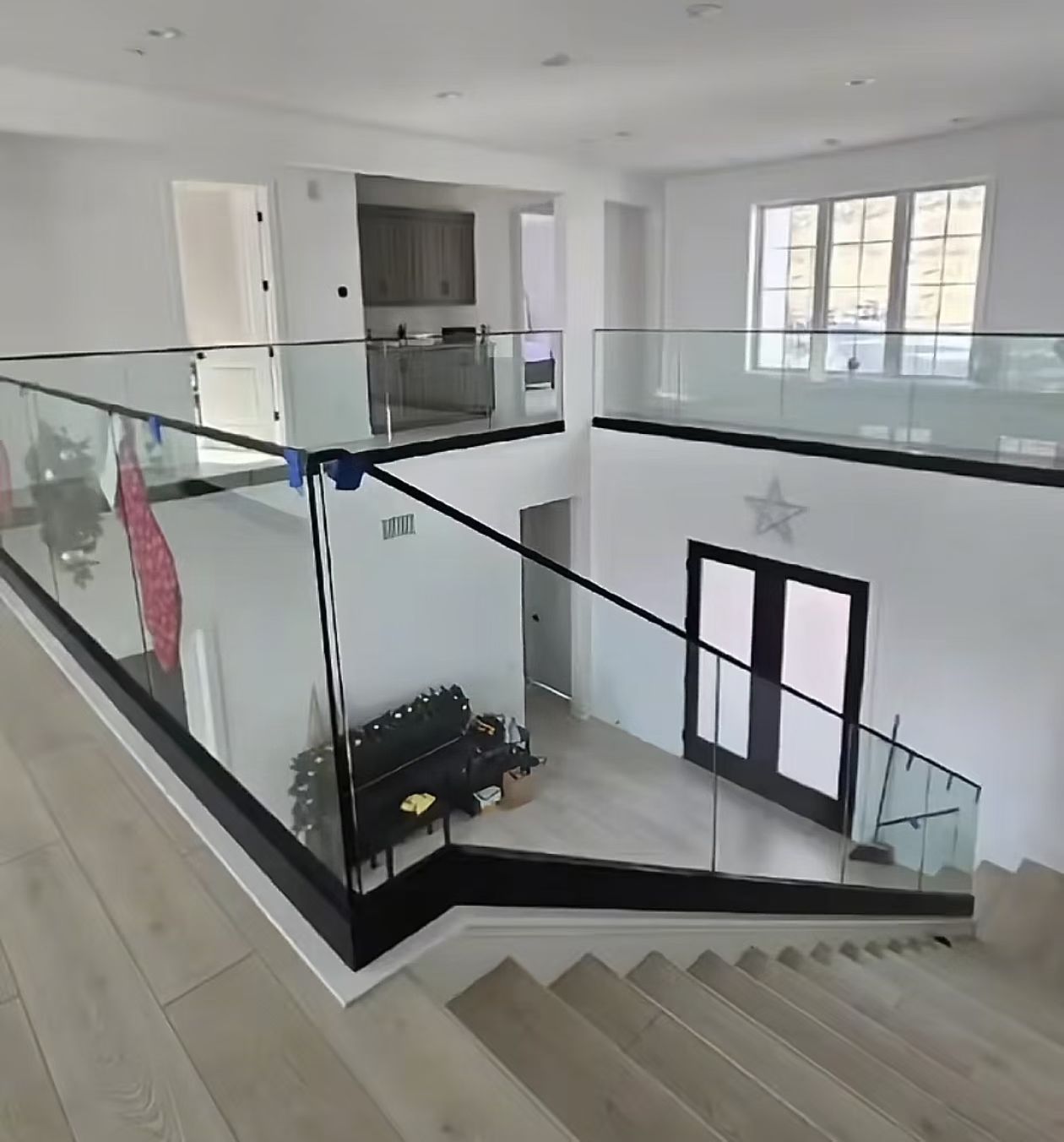 Stair railing