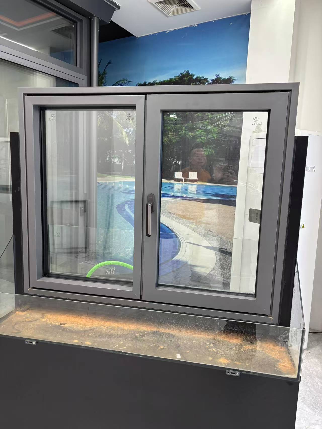 Drift window for raising fish
