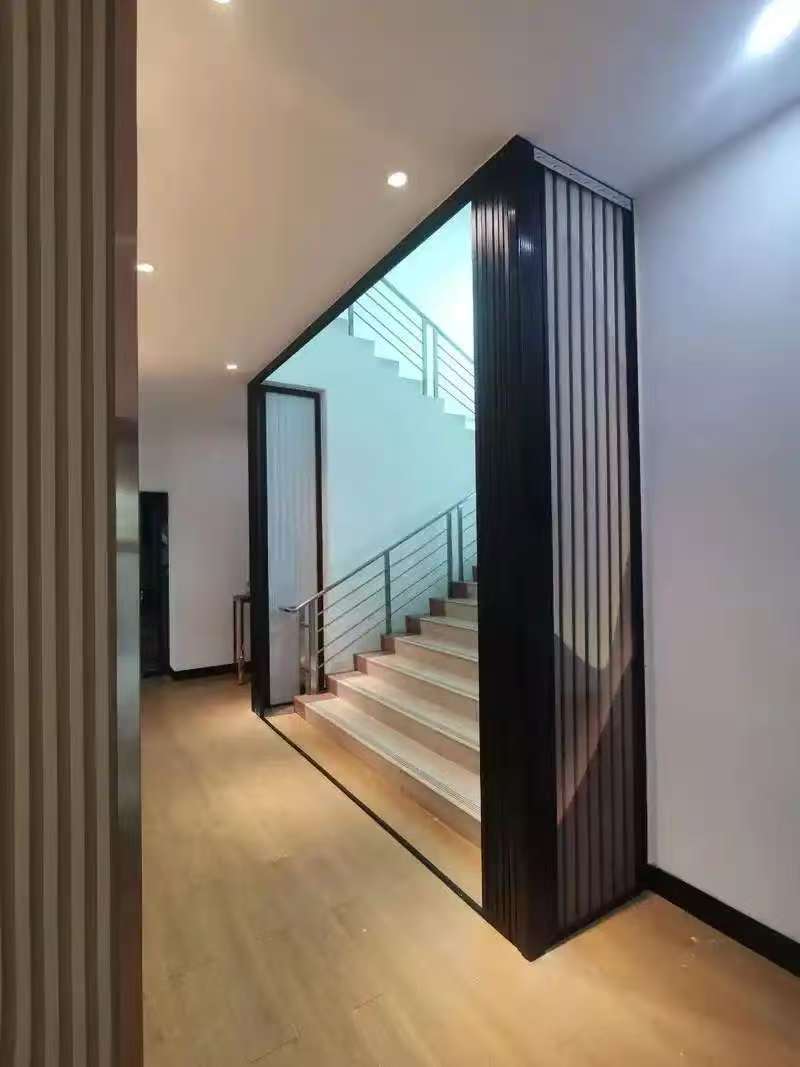 Invisible folding door