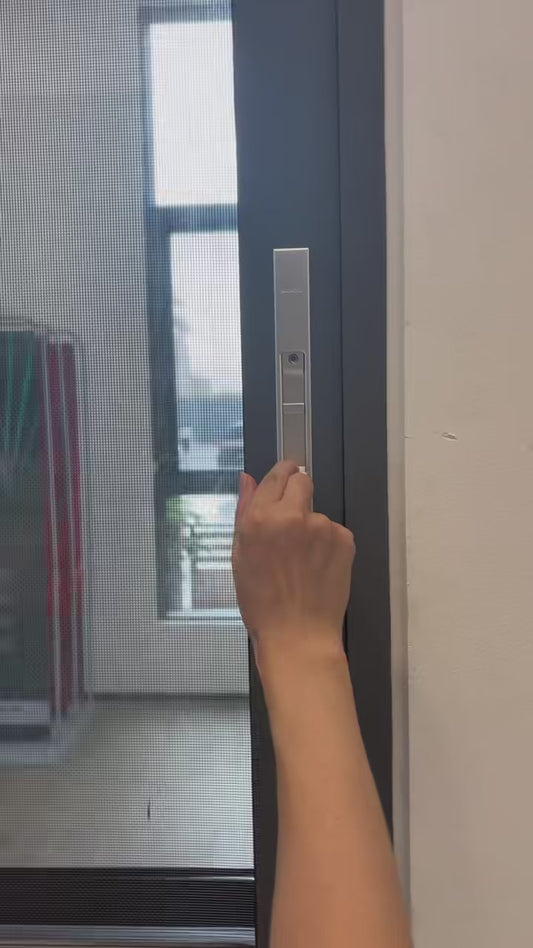 Six-track sliding window